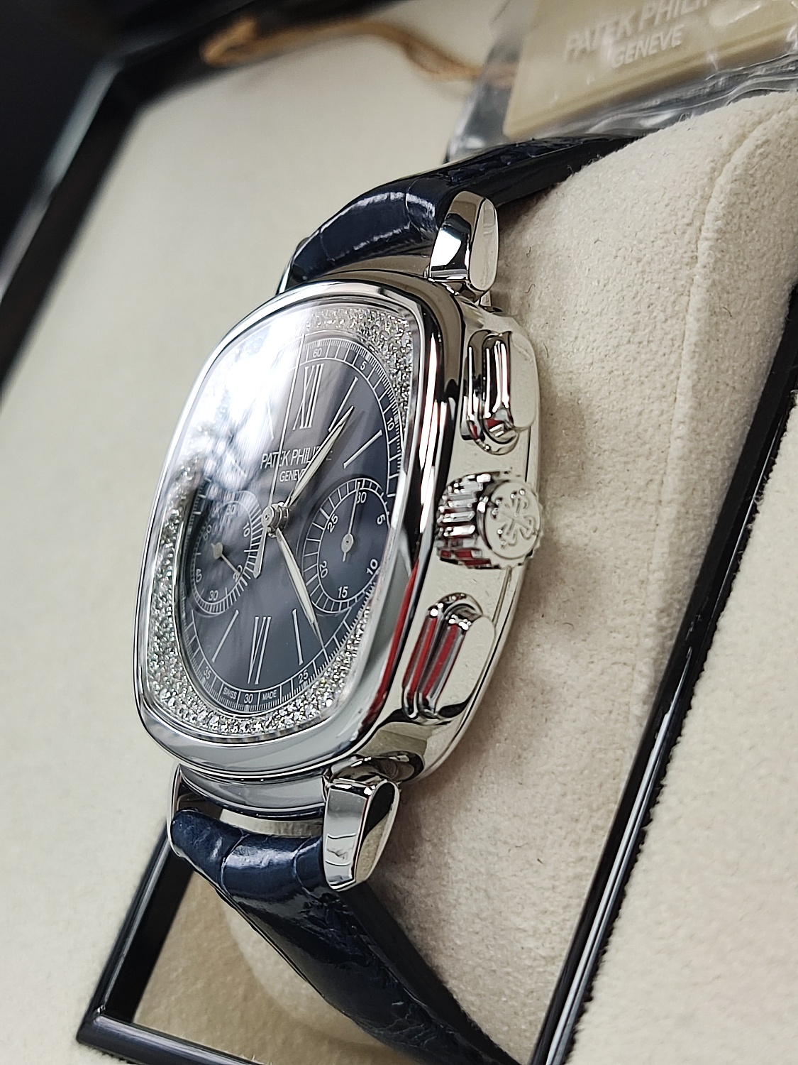 Patek Philippe Complicated 7071G-011