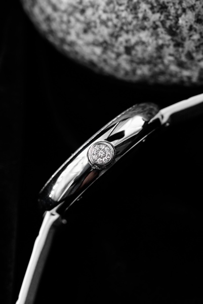 Jacob & Co. Brilliant Half Pave 210.030.10.RO.MA.3NS