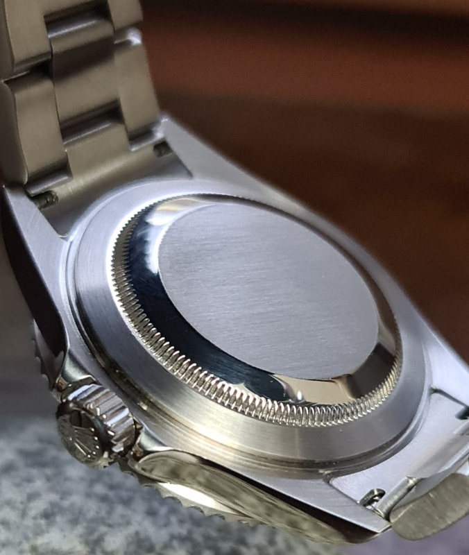 Rolex Submariner Date 40 mm 16610