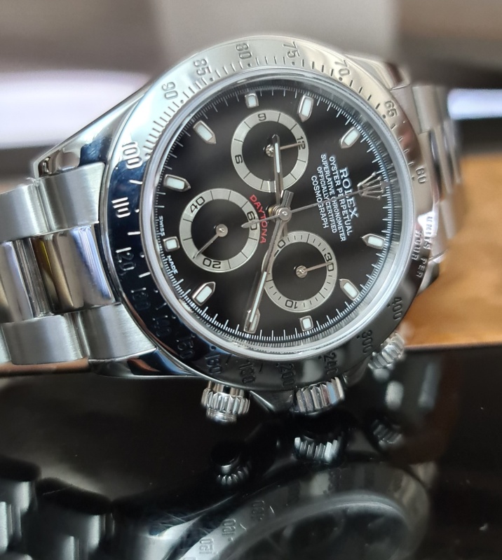 Rolex Daytona Cosmograph 40mm 116520