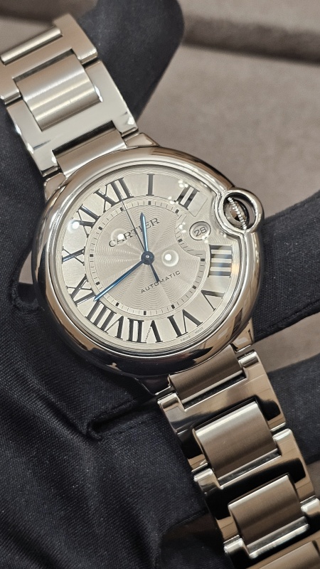 Cartier Ballon Bleu de 42 mm W69012Z4