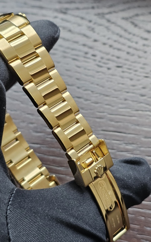 Rolex Daytona Yellow Gold 40mm 116528-0031