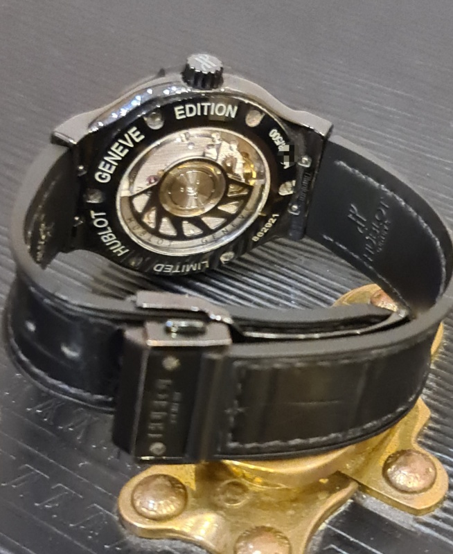 Hublot Classic Fusion 565.CM.1110.CM