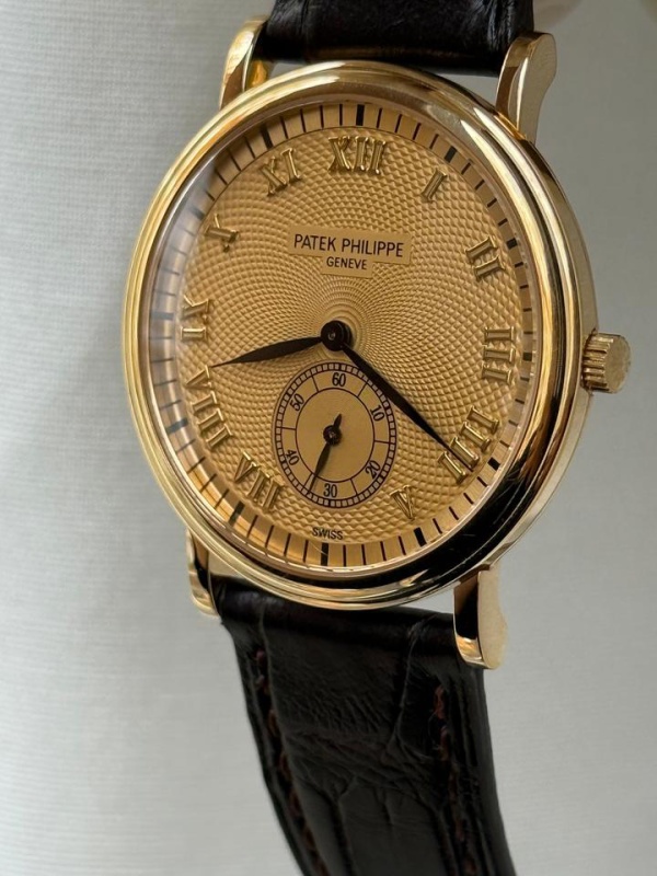 Patek Philippe Calatrava 5022