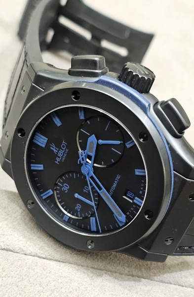 Hublot Classic Fusion Chronograph All Black Blue 521.CI.1190.GR.ABB12