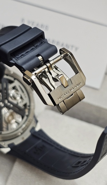 Ulysse Nardin Executive Blast Tourbillon Automatic 45 mm 1723-400/03