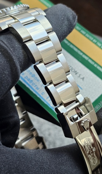Rolex GMT-MASTER II 40 MM, OYSTERSTEEL 116710blnr-0002