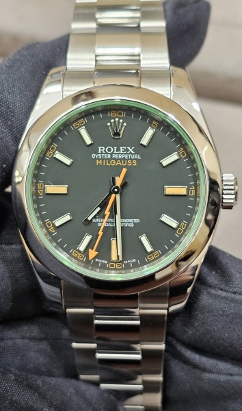 Rolex Milgauss 40mm Steel 116400GV