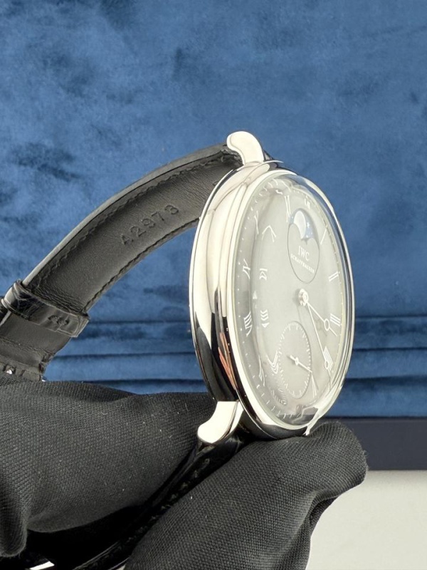IWC Portofino Hand-Wound Vintage IW544804