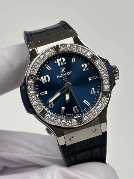 Hublot Big Bang Bang Steel Blue Diamonds 38mm 361.SX.7170.LR.1204