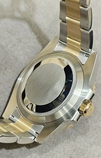 Rolex Submariner Date 40 mm 116613lb