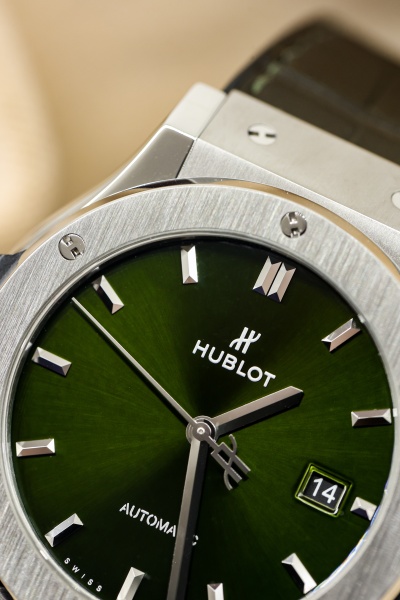 Hublot CLASSIC FUSION TITANIUM 565.NX.8970.LR