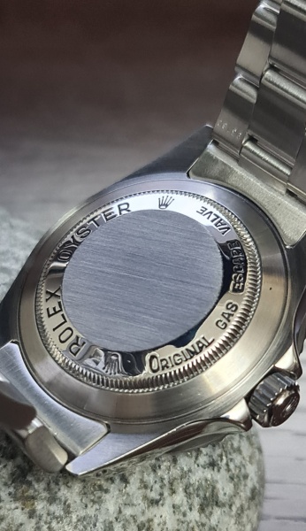 Rolex Sea-Dweller 40 mm 16600
