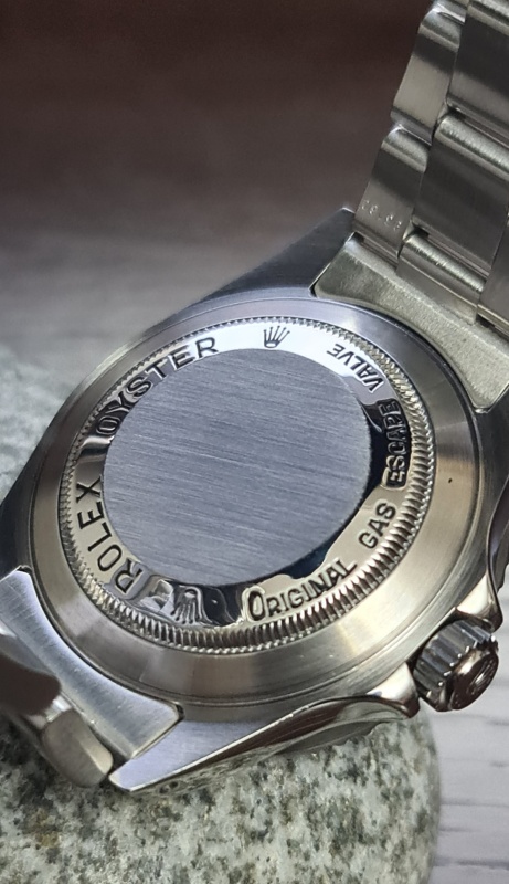 Rolex Sea-Dweller 40 mm 16600