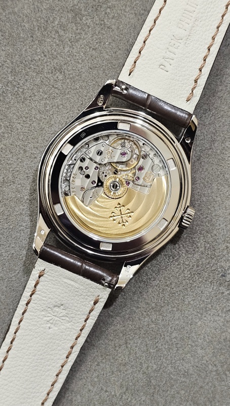 Patek Philippe Complications 5146G-001