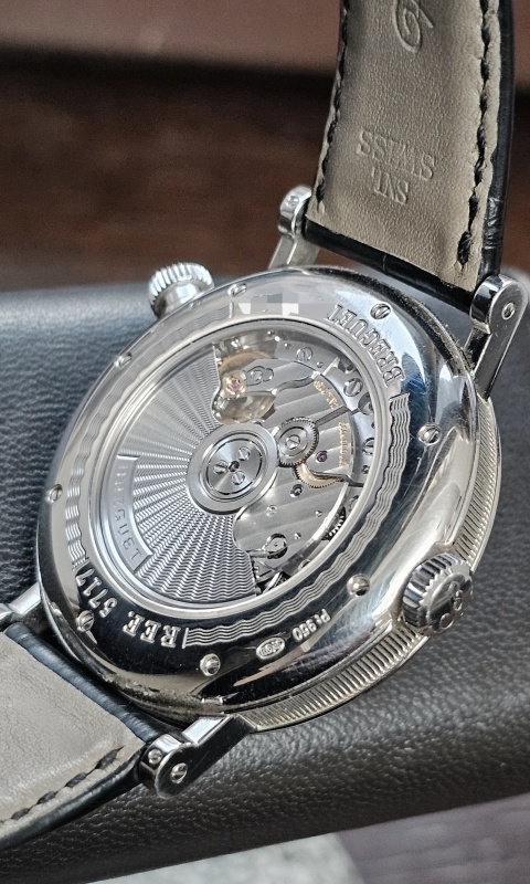 Breguet Hora Mundi Classique 5717Pt/EU/924