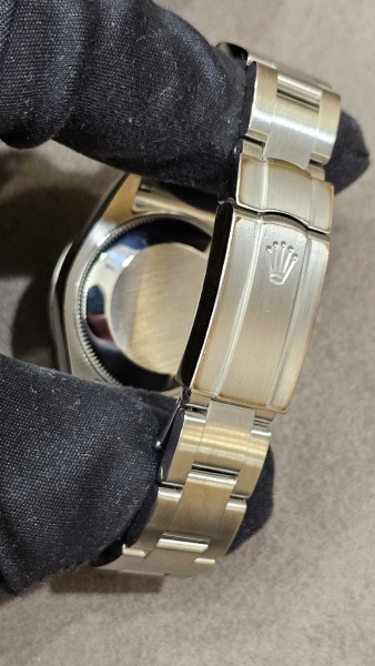 Rolex Oyster Perpetual 31 mm 177200