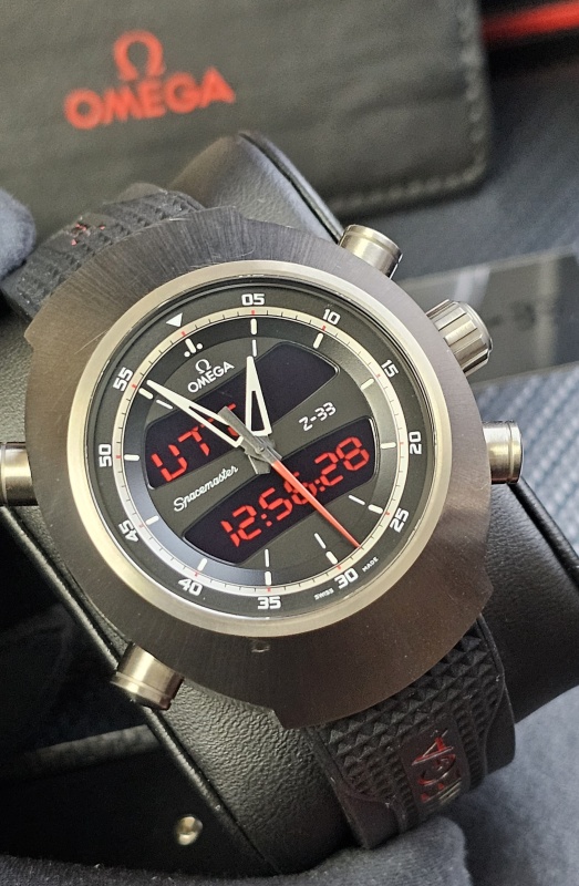 Omega Spacemaster Z‑33 325.92.43.79.01.001