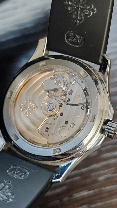Patek Philippe Aquanaut Ladies 5060A